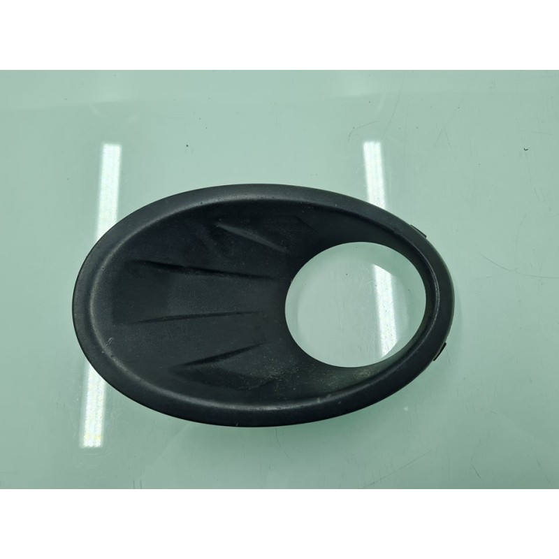 MOLDURA PARAGOLPE DELANTERA DERECHA 62256BR03A 