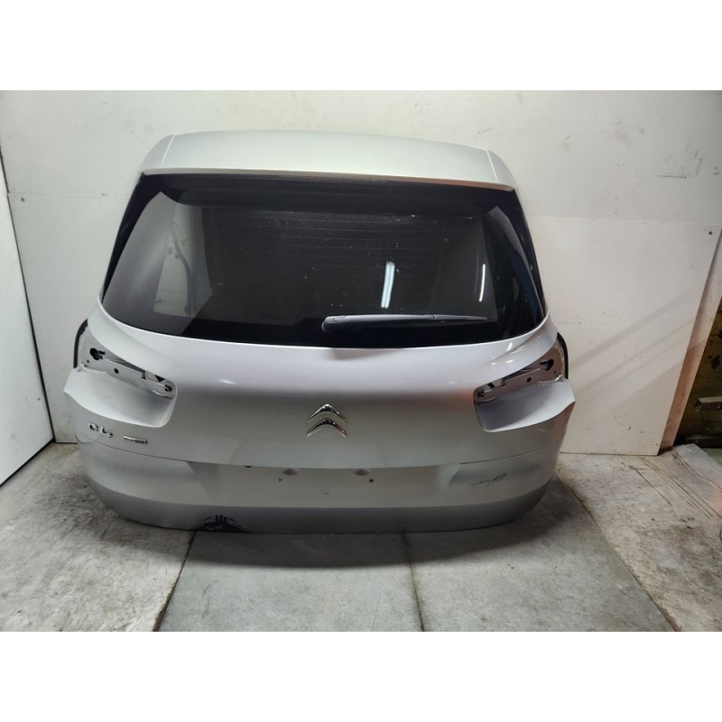 PORTON TRASERO 