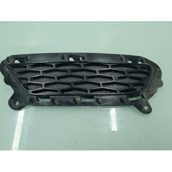 REJILLA PARAGOLPES IZQUIERDA GJ3215A299E 