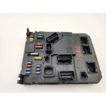 CAJA RELES / FUSIBLES 9653667580 