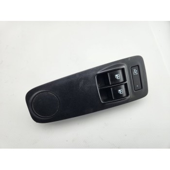 MANDO ELEVALUNAS DELANTERO IZQUIERDO 30170571 