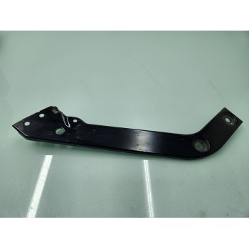 SOPORTE FARO IZQUIERDO 5NA805931A 