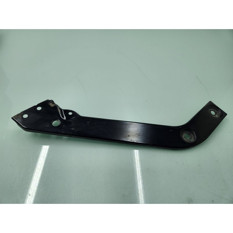 SOPORTE FARO IZQUIERDO 5NA805931A 
