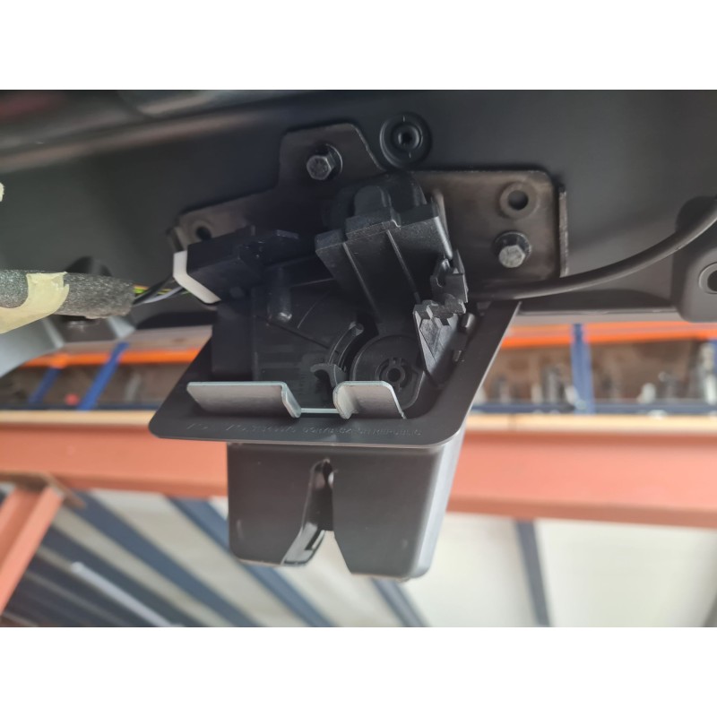 CERRADURA MALETERO / PORTON 32149889 