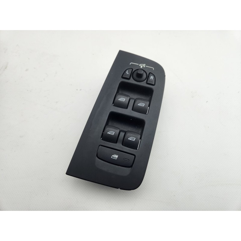 MANDO ELEVALUNAS DELANTERO IZQUIERDO 31433406 