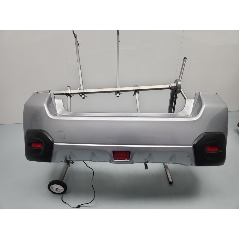 PARAGOLPES TRASERO 57704FJ041 