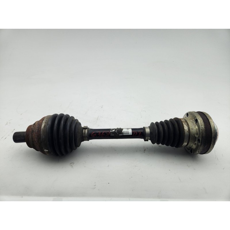 TRANSMISION DELANTERA IZQUIERDA 5Q0407271H 