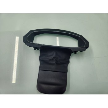 MOLDURA CUADRO INTRUMENTOS 3G0858560A 
