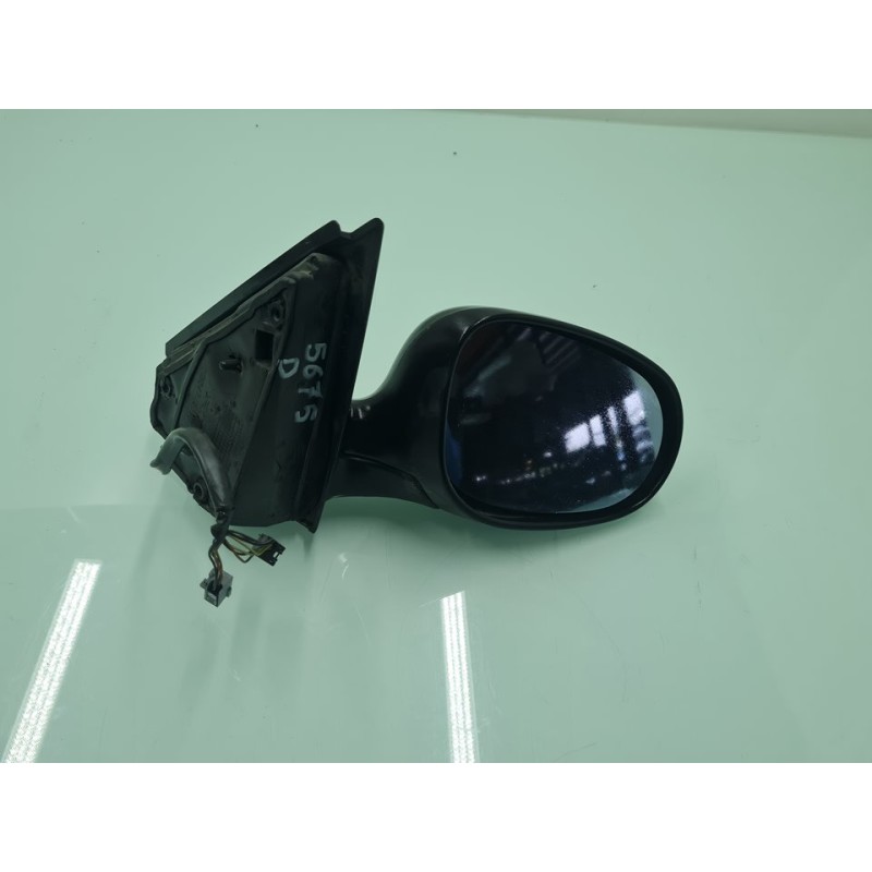 RETROVISOR DERECHO 01704771500 