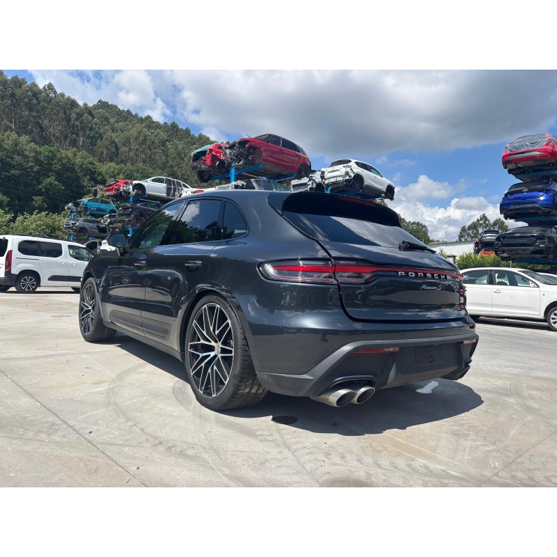 PORSCHE MACAN (95B)