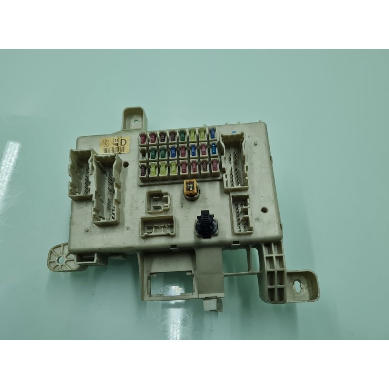 CAJA RELES / FUSIBLES 8198050030 