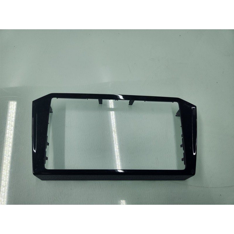 MOLDURA INTERIOR 3G8858069 