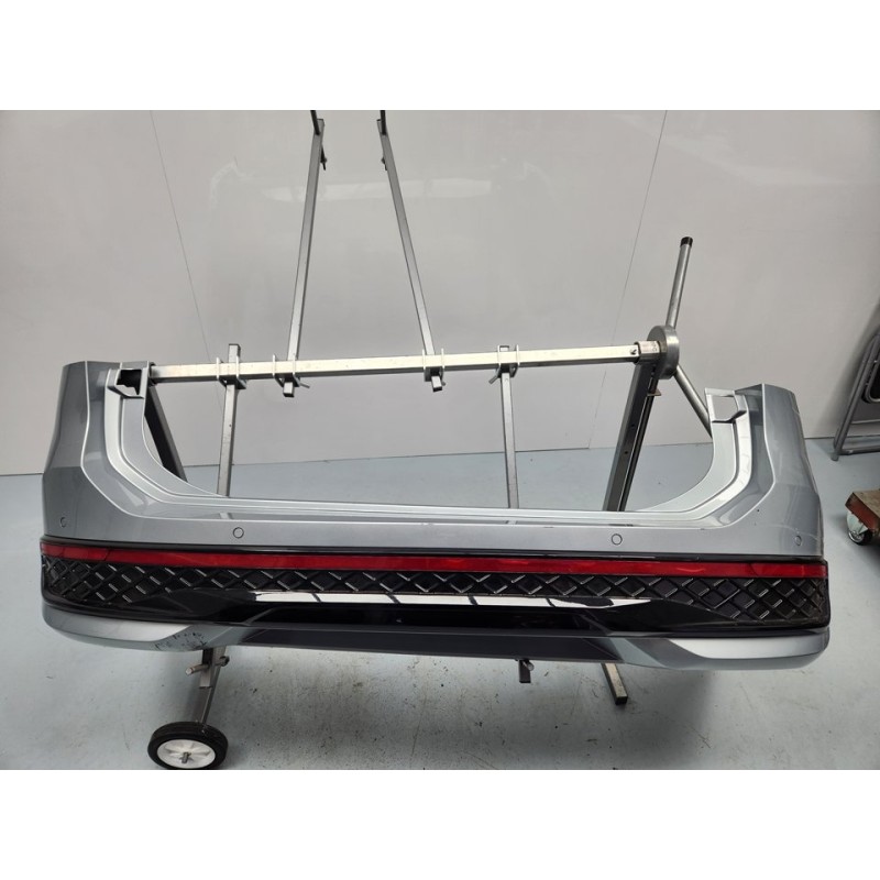 PARAGOLPES TRASERO 3J0807421H 