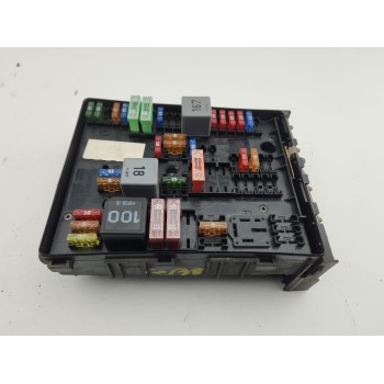 CAJA RELES / FUSIBLES 1K0937124P 