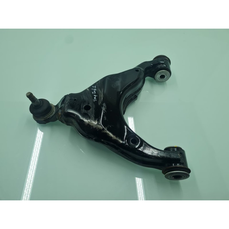BRAZO SUSPENSION INFERIOR DELANTERO IZQUIERDO 