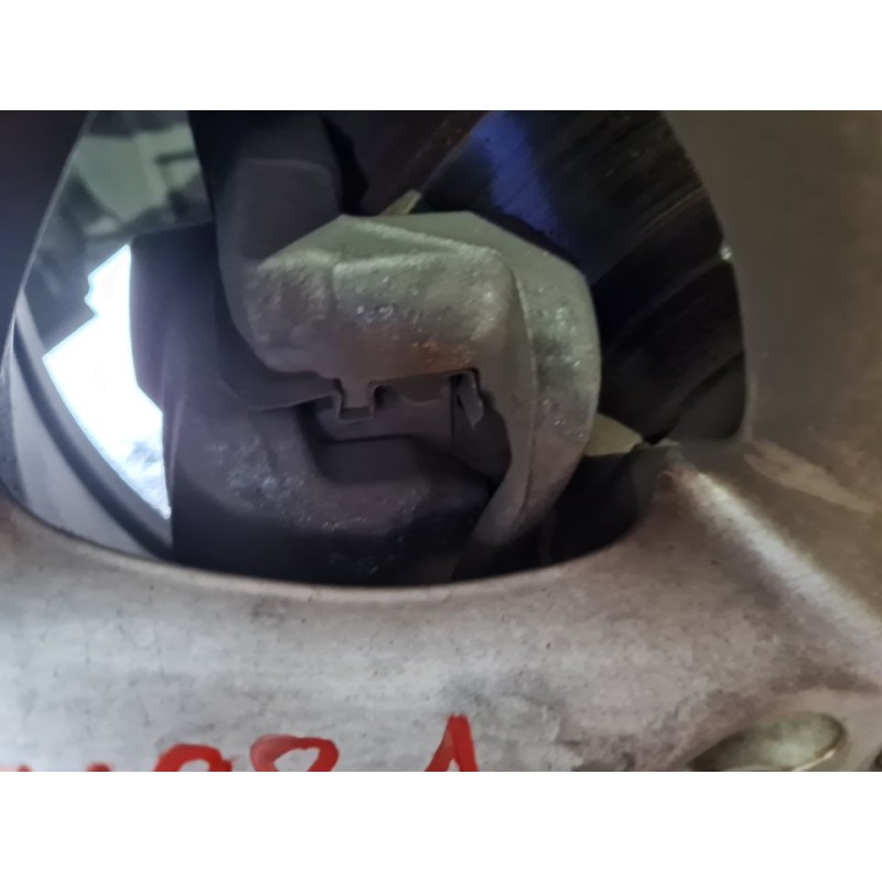 PINZA DE FRENO DELANTERA IZQUIERDA 
