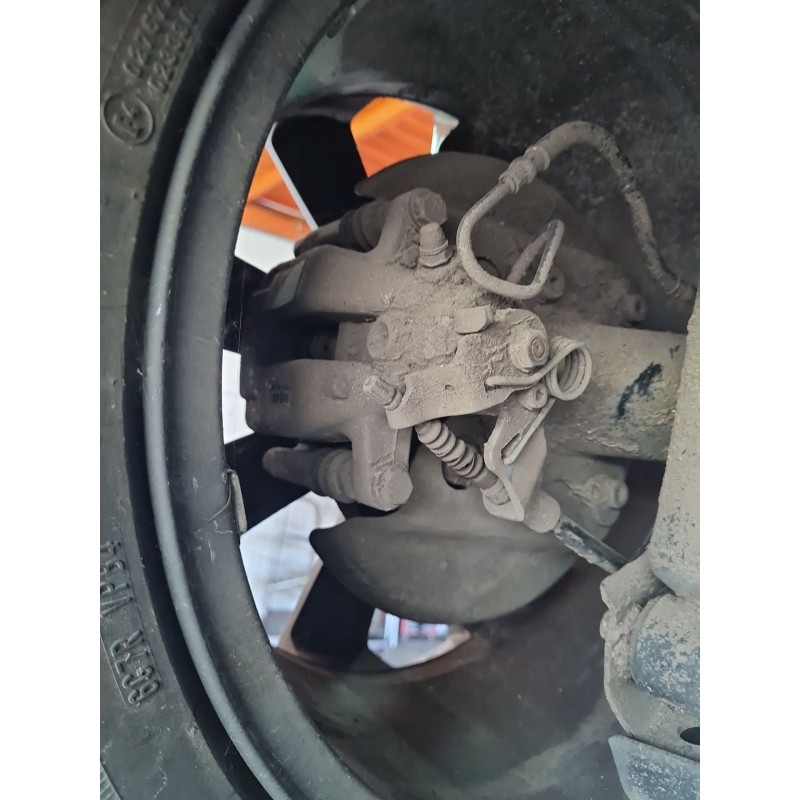 PINZA DE FRENO TRASERA IZQUIERDA 4401N6 