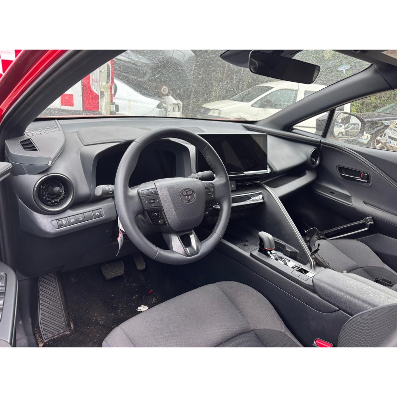 toyota c-hr del año 2025
