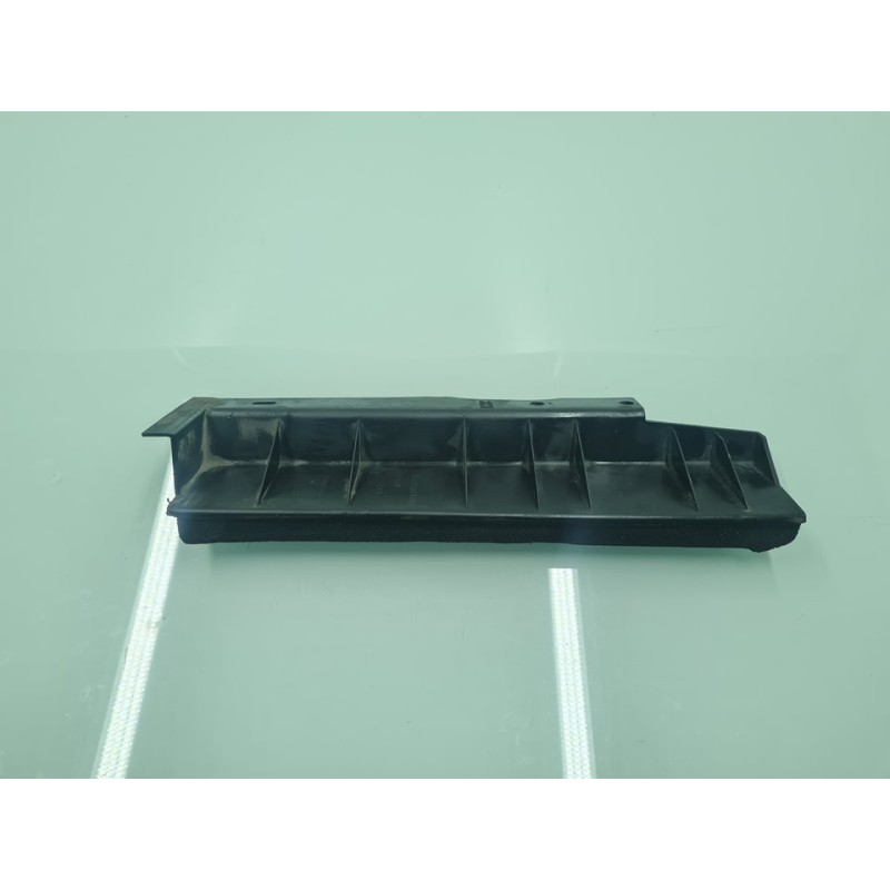 TUBO JB3B19E670 