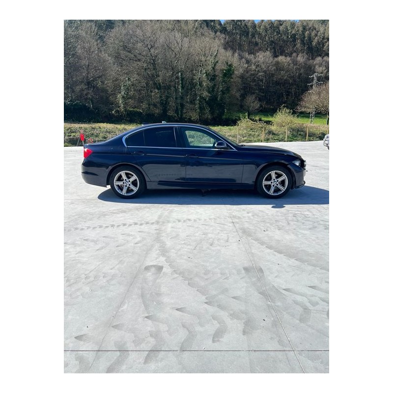 bmw serie 3 lim. (f30) del año 2015