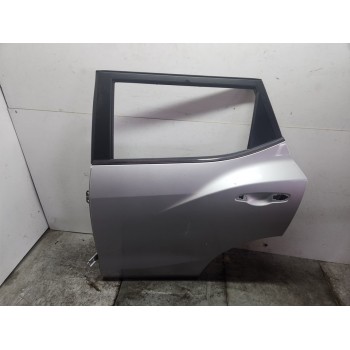 PUERTA TRASERA IZQUIERDA 