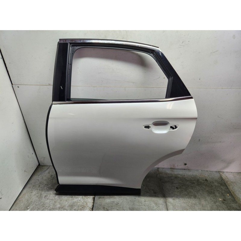 PUERTA TRASERA IZQUIERDA 9819326880 