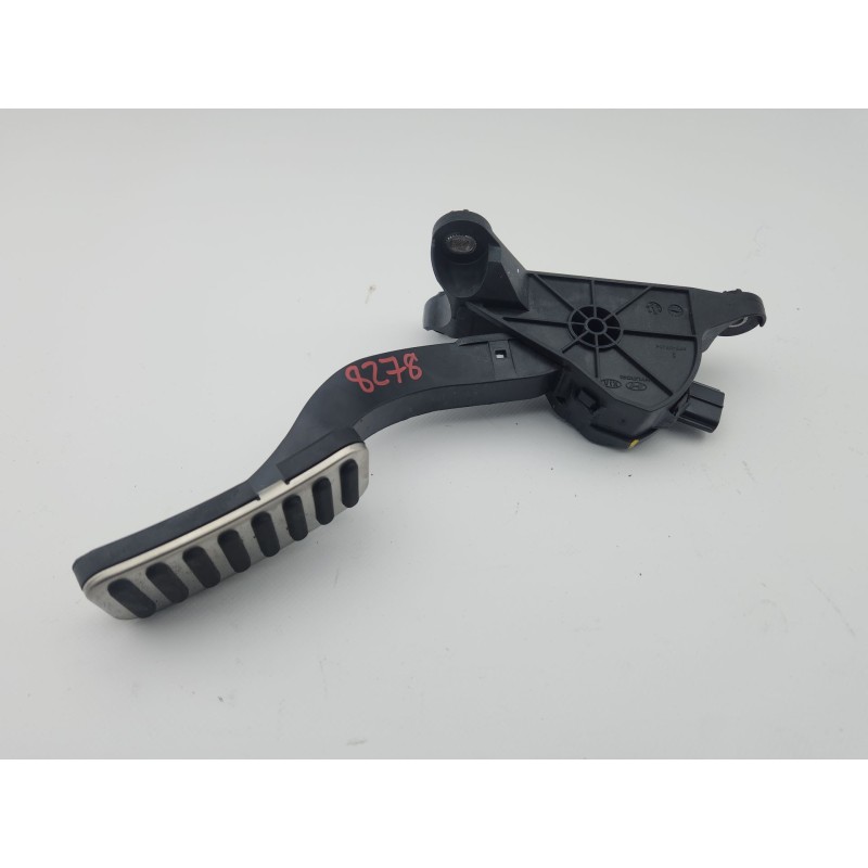 PEDAL ACELERADOR 32700G4210 