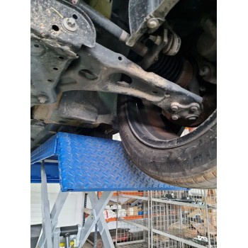 BRAZO SUSPENSION INFERIOR DELANTERO IZQUIERDO 9857903080 