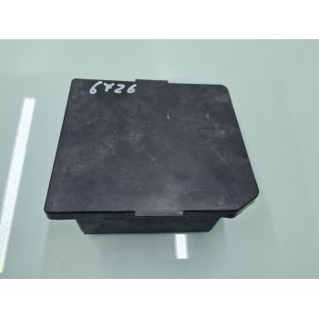 CAJA RELES / FUSIBLES 284B7BB00C 