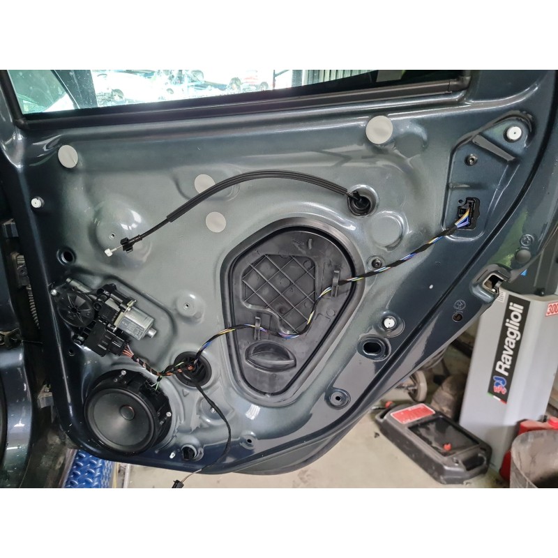 ELEVALUNAS TRASERO DERECHO 6F0839462E 