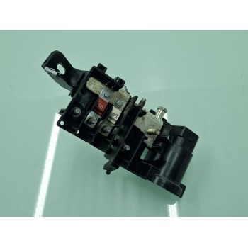 CAJA RELES / FUSIBLES 8W0941824AN 