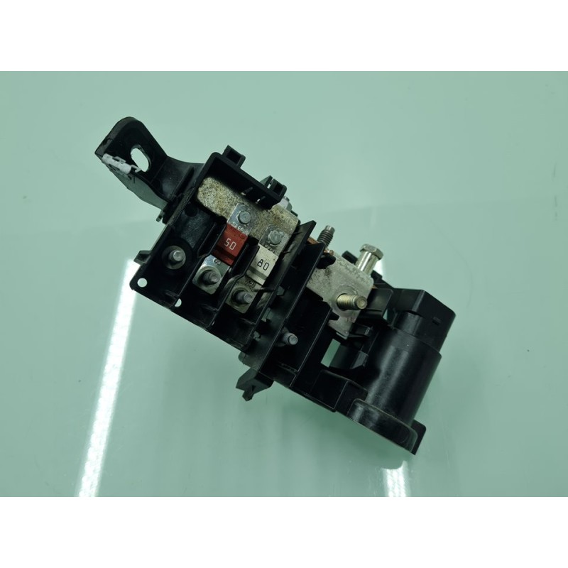 CAJA RELES / FUSIBLES 8W0941824AN 