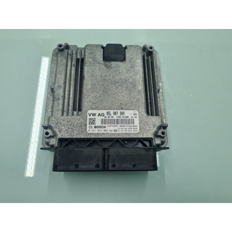 CENTRALITA MOTOR UCE 05L907309 