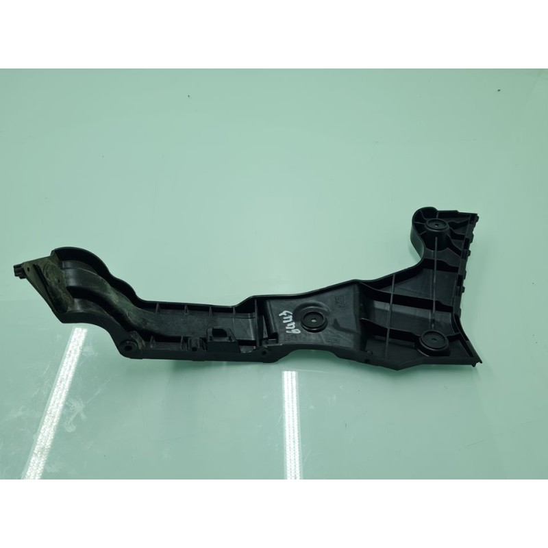 SOPORTE TRASERO IZQUIERDO 83A807453A 