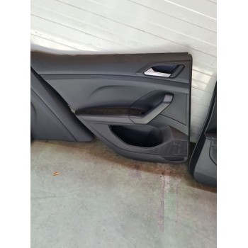 GUARNECIDO PUERTA TRASERA IZQUIERDA 2GM867211 