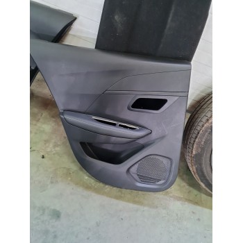 GUARNECIDO PUERTA TRASERA IZQUIERDA 98552494ZD 