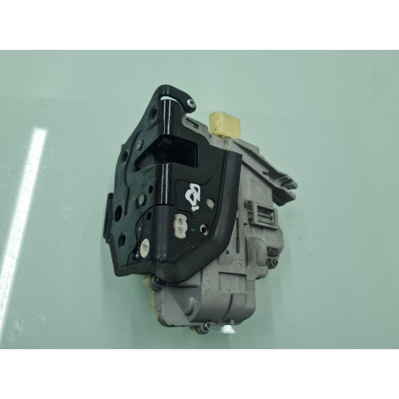 CERRADURA PUERTA DELANTERA DERECHA 3C1837016A 