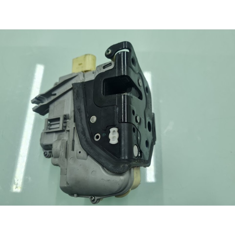 CERRADURA PUERTA DELANTERA IZQUIERDA 3C1837015A 