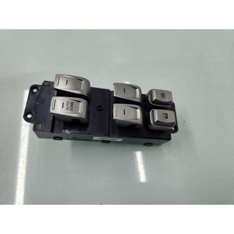 MANDO ELEVALUNAS DELANTERO IZQUIERDO 299139565 
