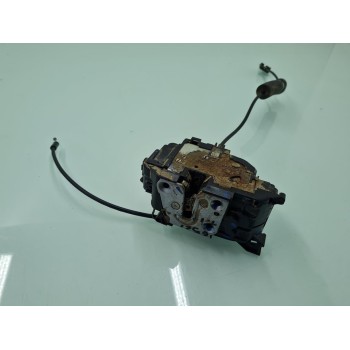 CERRADURA PUERTA TRASERA IZQUIERDA 825030032R 