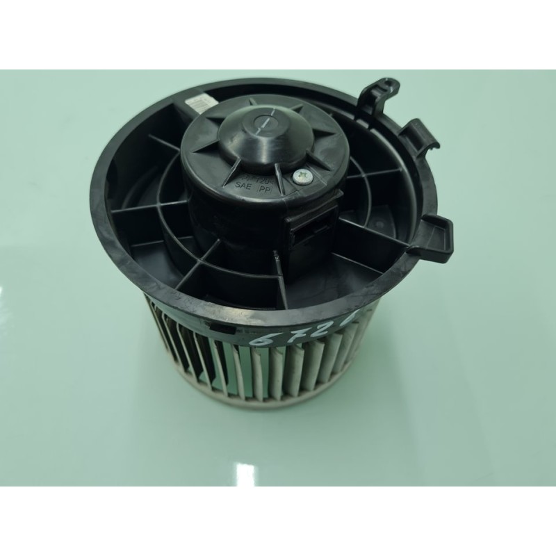 MOTOR CALEFACCION 