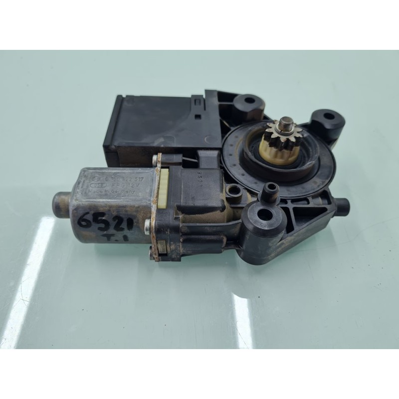 MOTOR ELEVALUNAS TRASERO IZQUIERDO 827310166R 