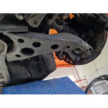 BRAZO SUSPENSION INFERIOR DELANTERO IZQUIERDO 4806902330 