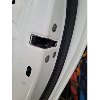 CERRADURA PUERTA TRASERA DERECHA 6905002580 