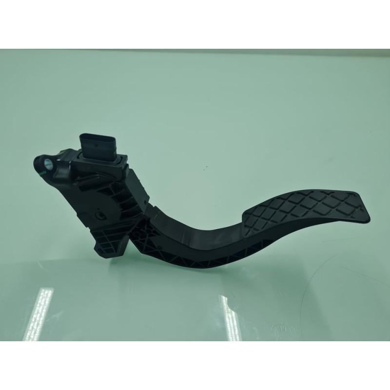 PEDAL ACELERADOR 8W1723523 