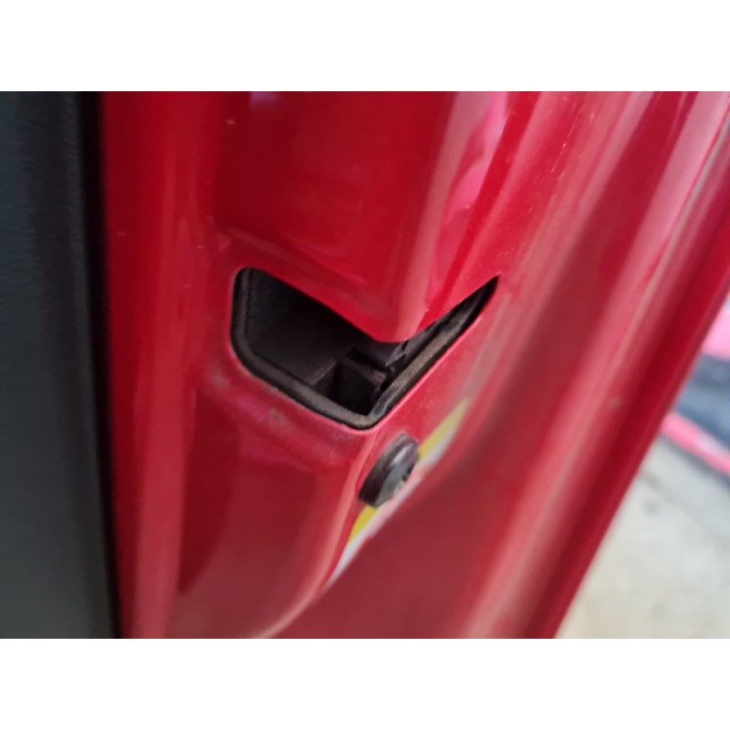 CERRADURA PUERTA DELANTERA DERECHA 