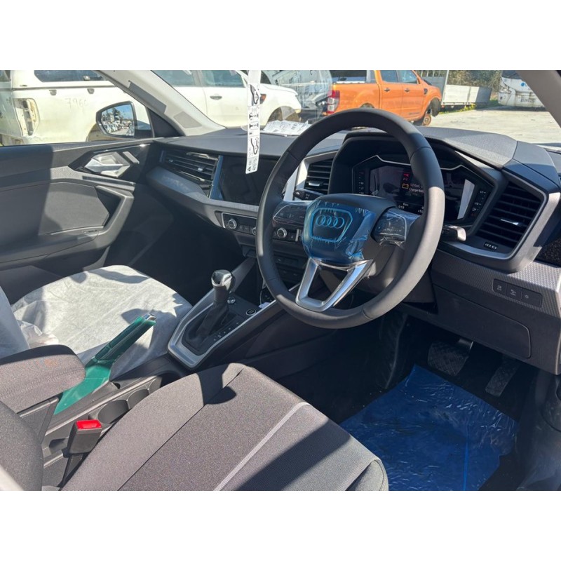 audi a1 sportback (gba) del año 2025