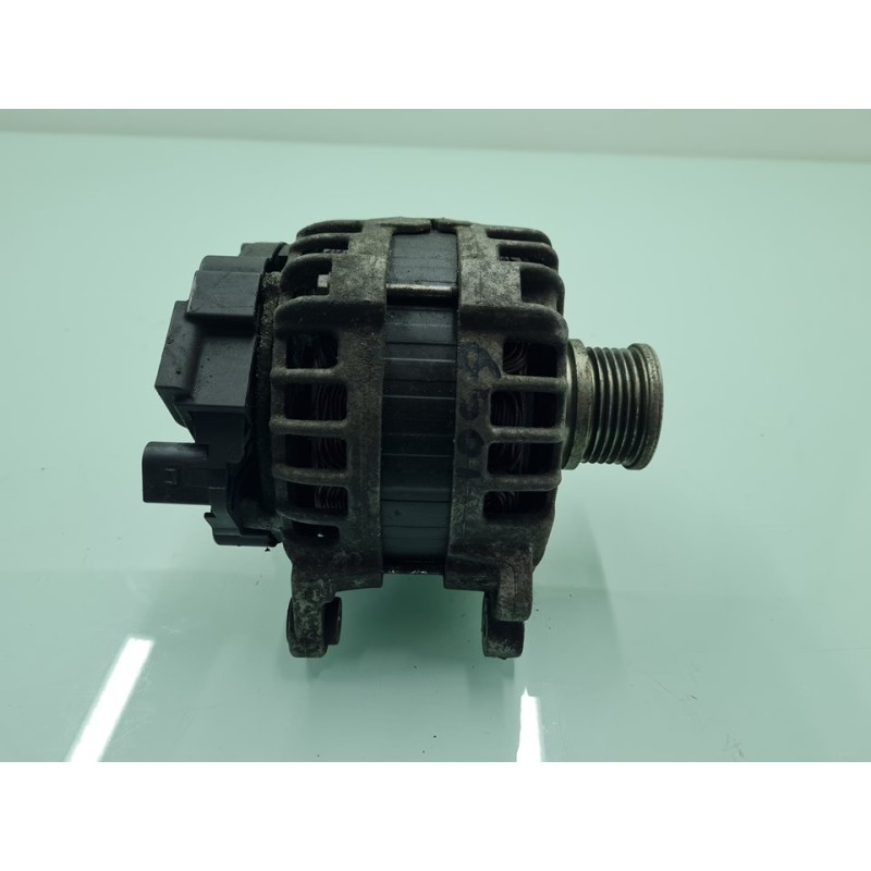 ALTERNADOR 04B903023 