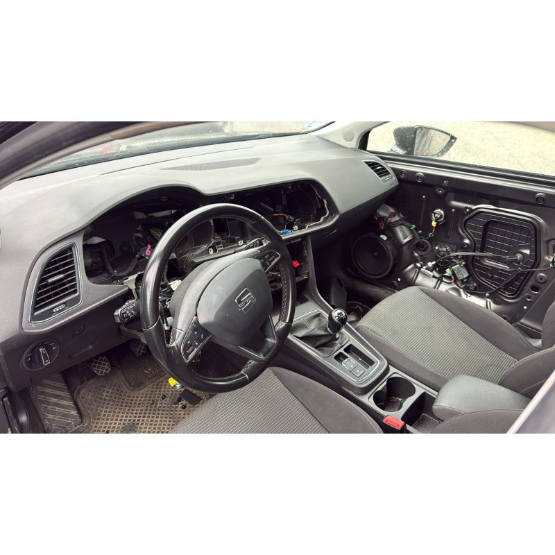 seat leon st (5f8) del año 2017