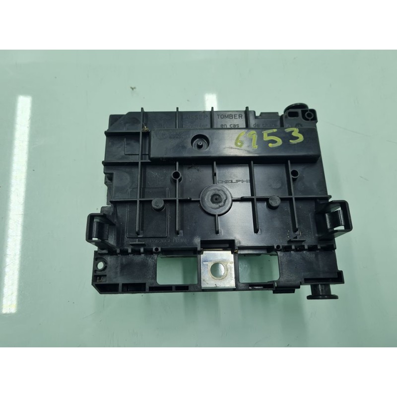 CAJA RELES / FUSIBLES 9675877980 
